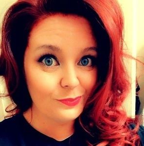 Meet your Posher, Nikki